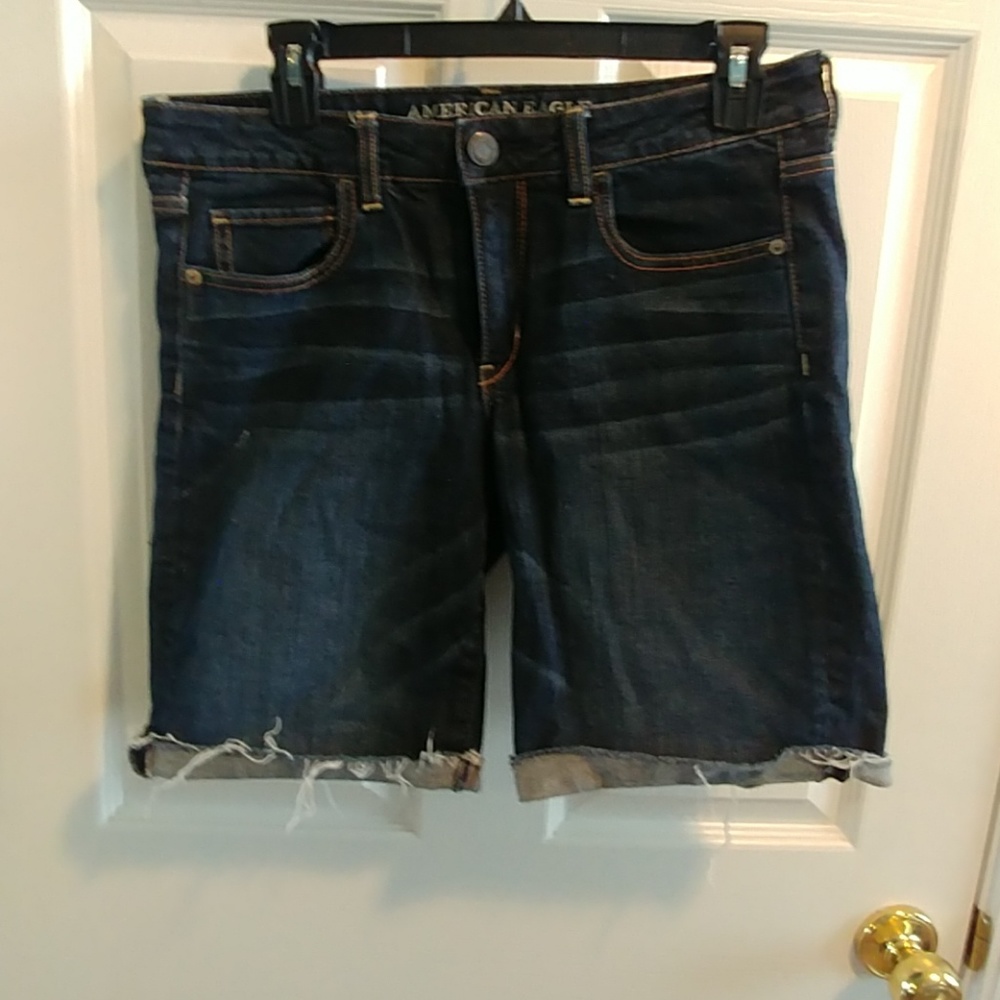 American eagle unhemmed Jean shorts, sz 12
